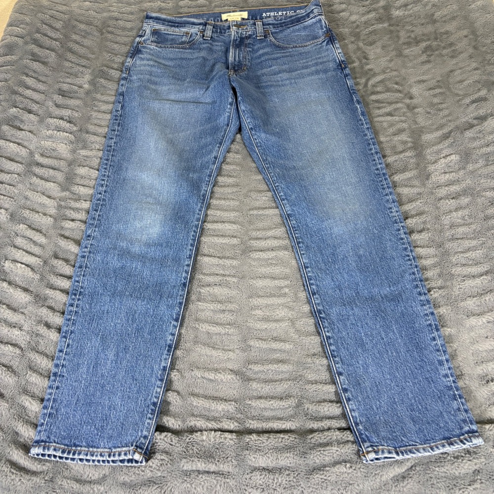 Madewell Mens Athletic Slim Jeans 34x32 Medium Wash Blue CKP462386562